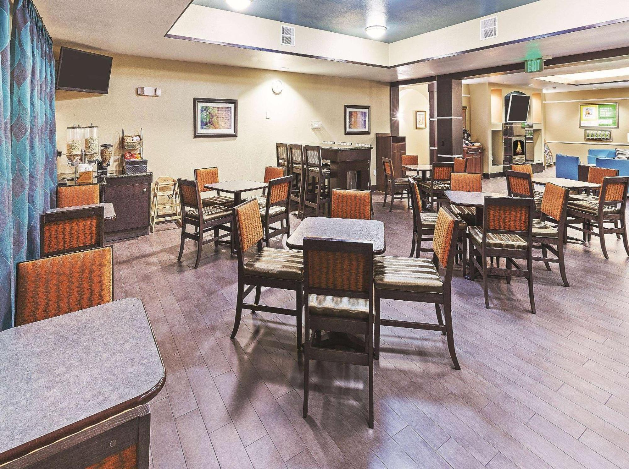 La Quinta By Wyndham Houston Hobby Airport Hotel Exterior photo